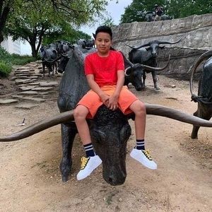 Meet your Posher, Juan